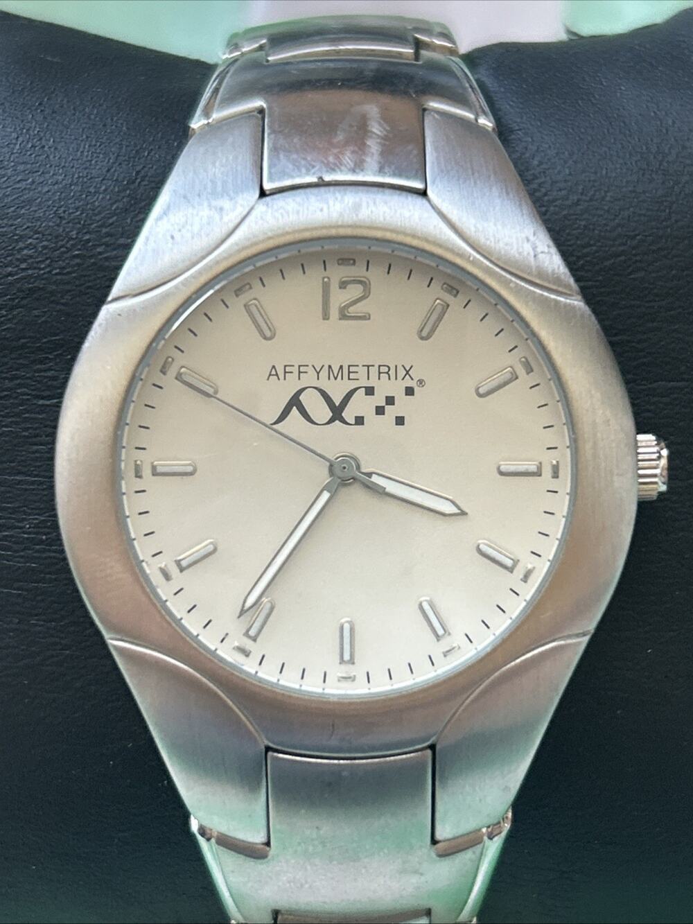Affymetrix Silver Tone Quartz Watch